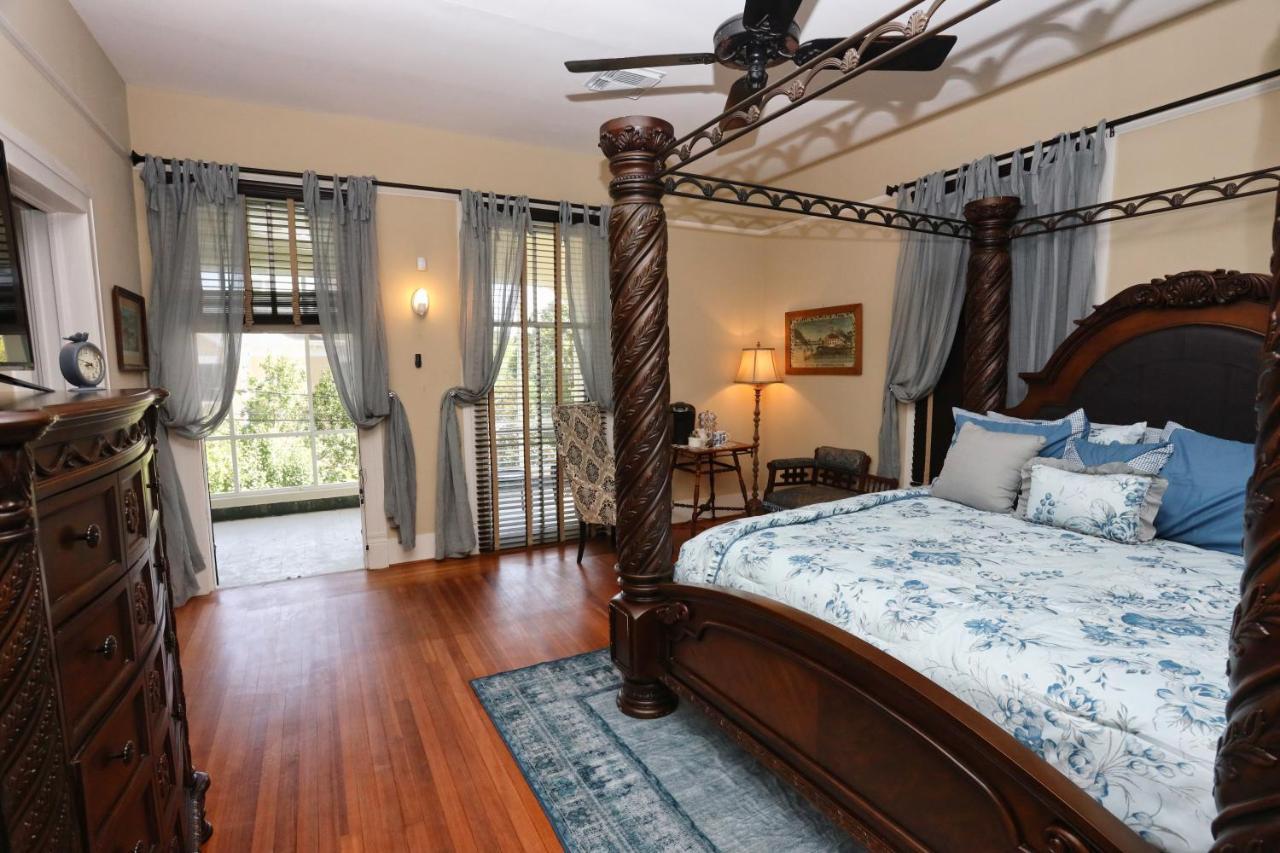 Virginia Point Inn Galveston Exteriör bild