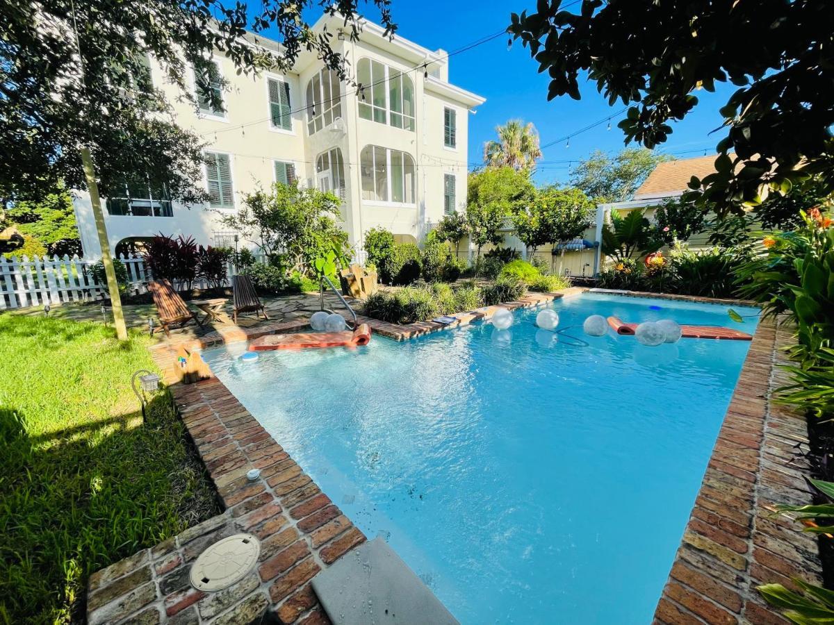 Virginia Point Inn Galveston Exteriör bild